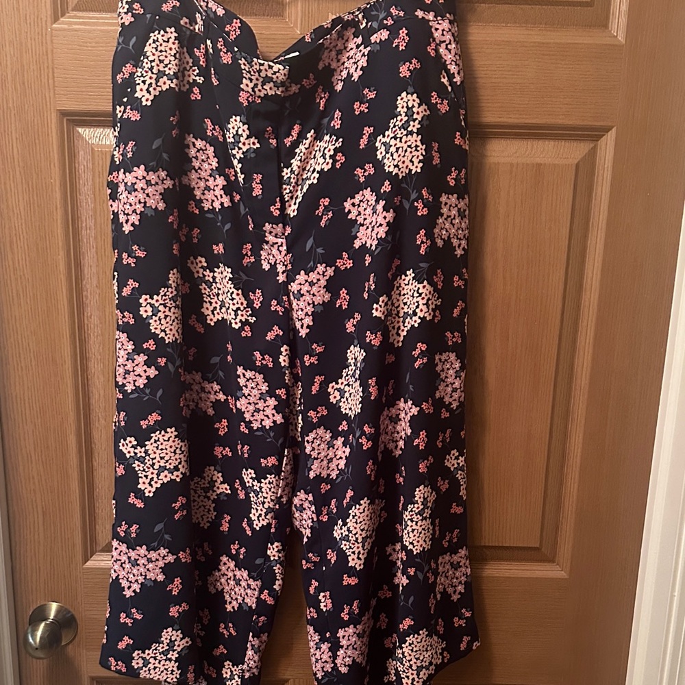 LOFT Navy Floral Wide-Leg Pants with Pink Accents